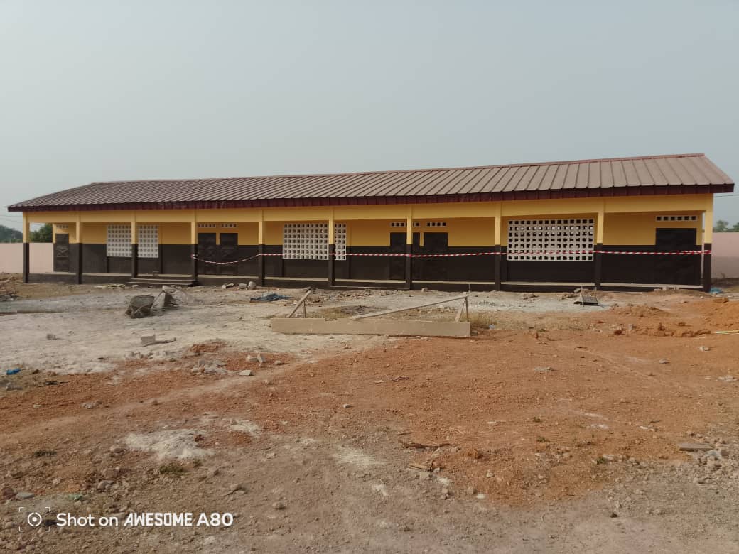 Construction de 3 classes — Gbongaha et Niamana (Conseil Régional du Kabadougou) — vue 2