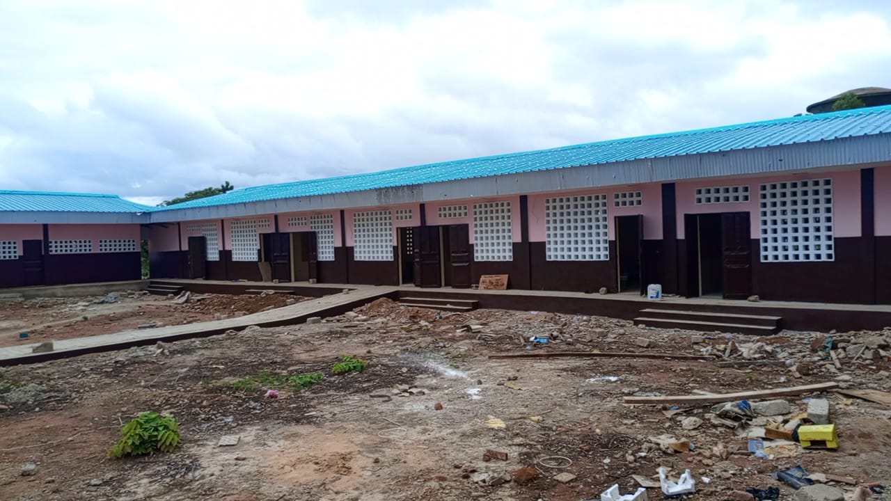 Construction de deux collèges de proximité — Région du Poro (C2D Éducation) — vue 2