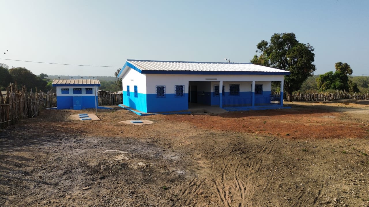 Construction d'un dispensaire, logement et latrines — Logosso (Kabadougou) — vue 2