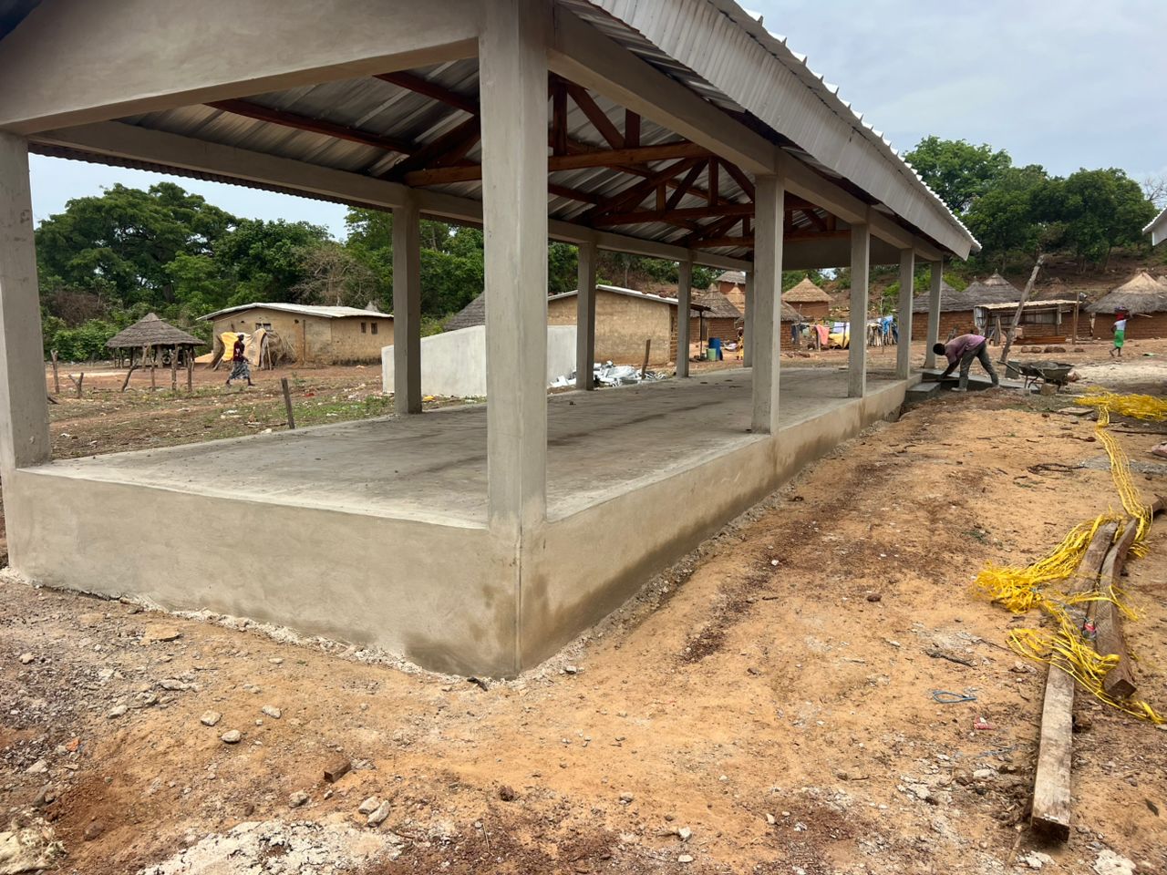 Construction d'un marché rural — Farala (Kabadougou) — vue 1
