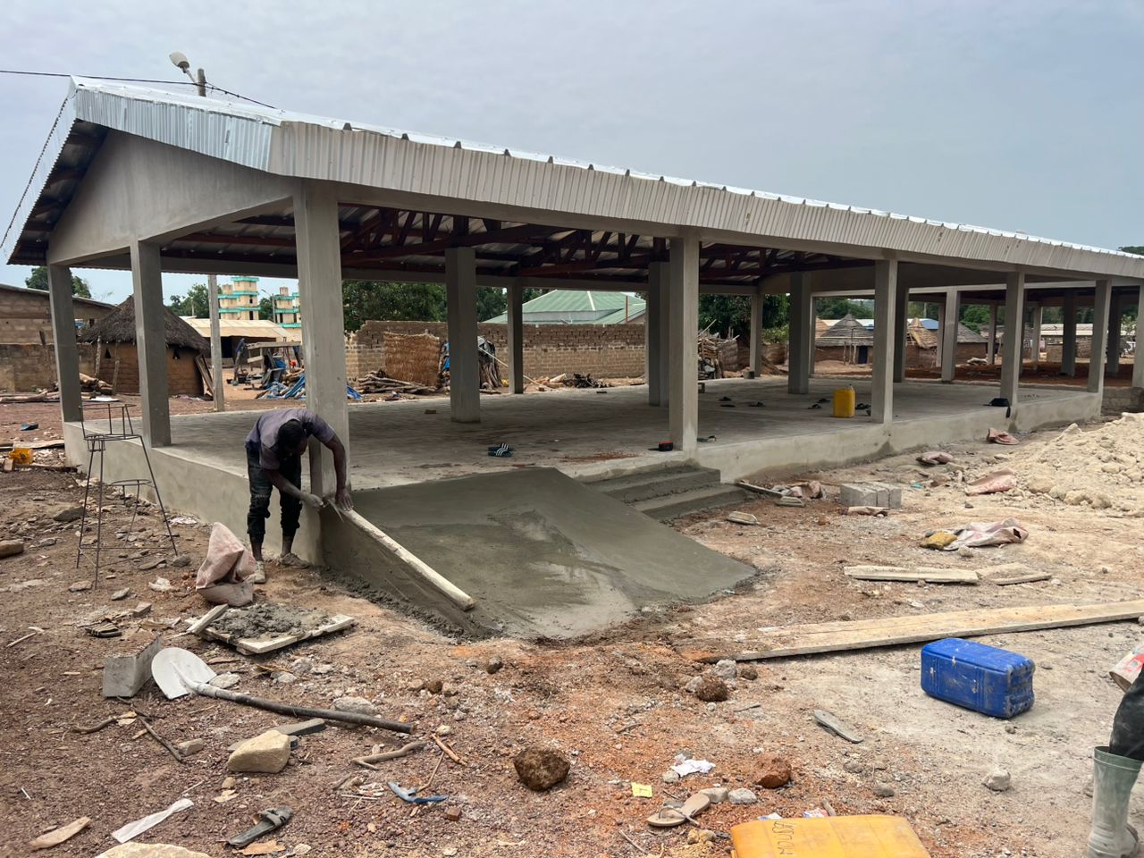 Construction d'un marché rural — Farala (Kabadougou) — vue 4
