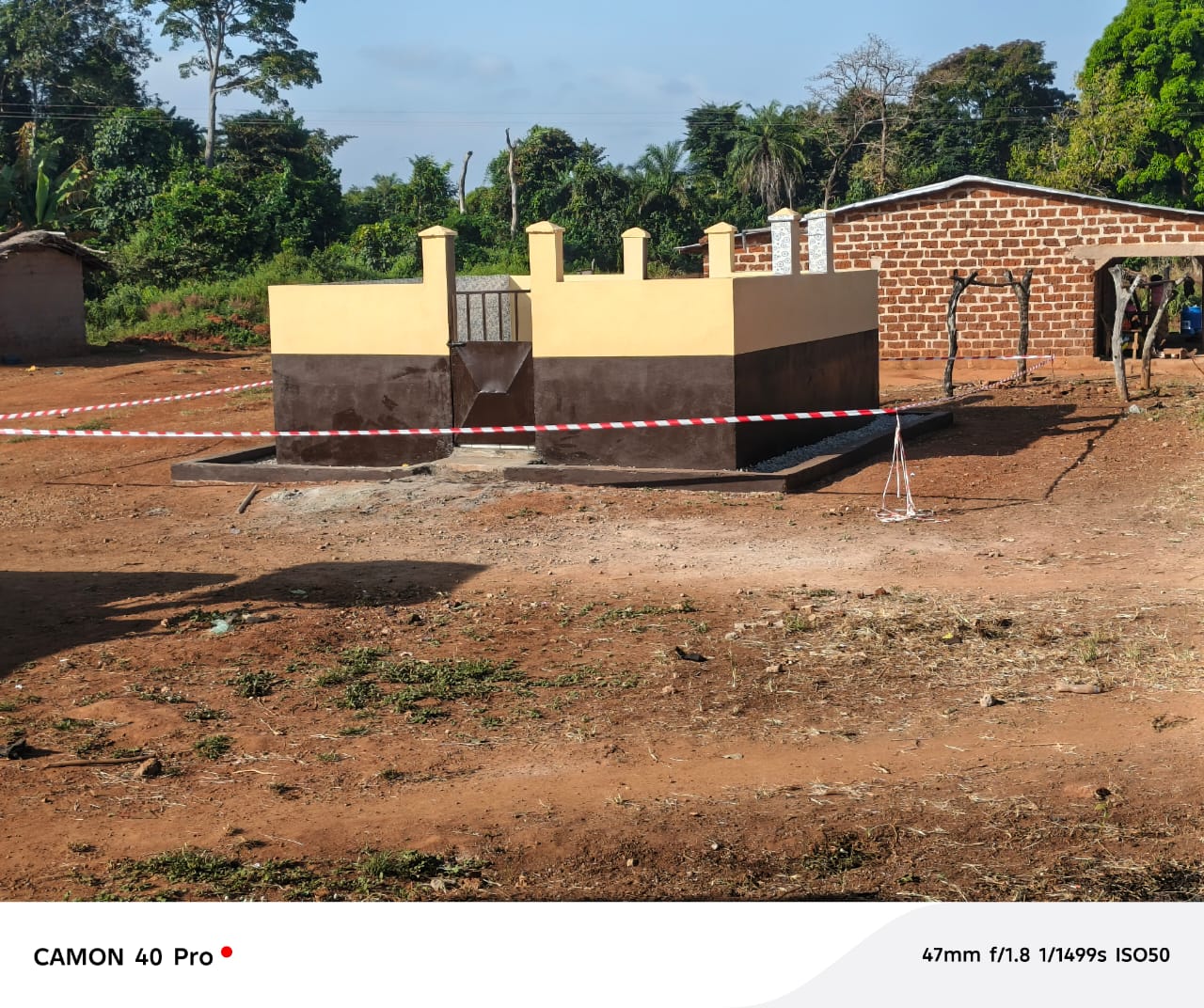 Forages équipés de kits solaires — Lassebadougou et Ouhaninou, région du Bafing — vue 4